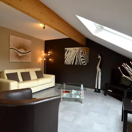 Heritage In With Jacuzzi Holiday home