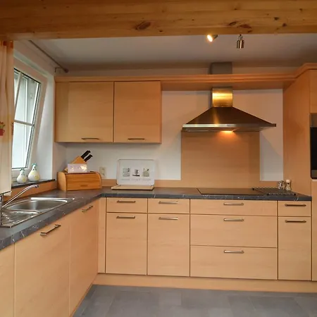 Heritage In With Jacuzzi Holiday home Ouffet